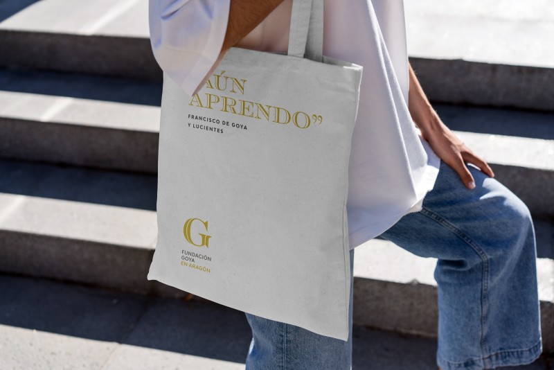 Tote bag Aún aprendo 1B Tote Bag